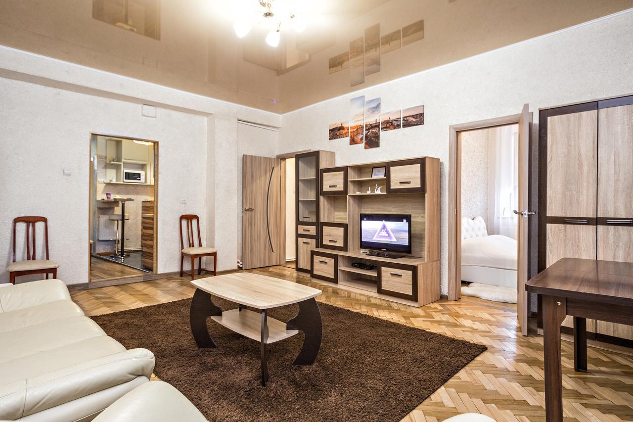 Apartment In A City Center! Krakivska,34 Lviv Exterior photo